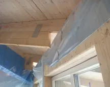 Lufttätning med ångspärr vid takfot och fönster